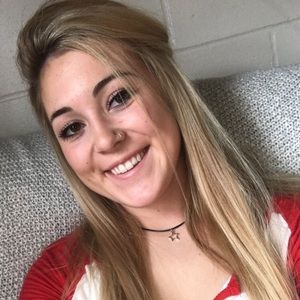 Meet your Posher, Katelyn